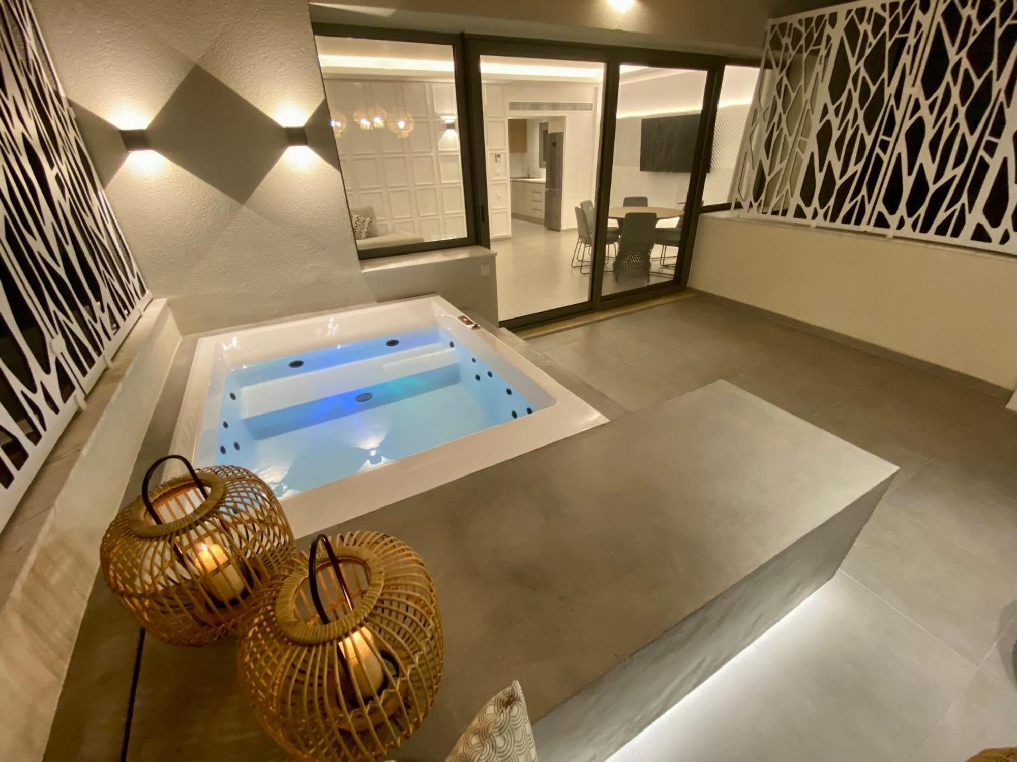 Alexandrina Apartment โมลากาลีวา ห้อง รูปภาพ