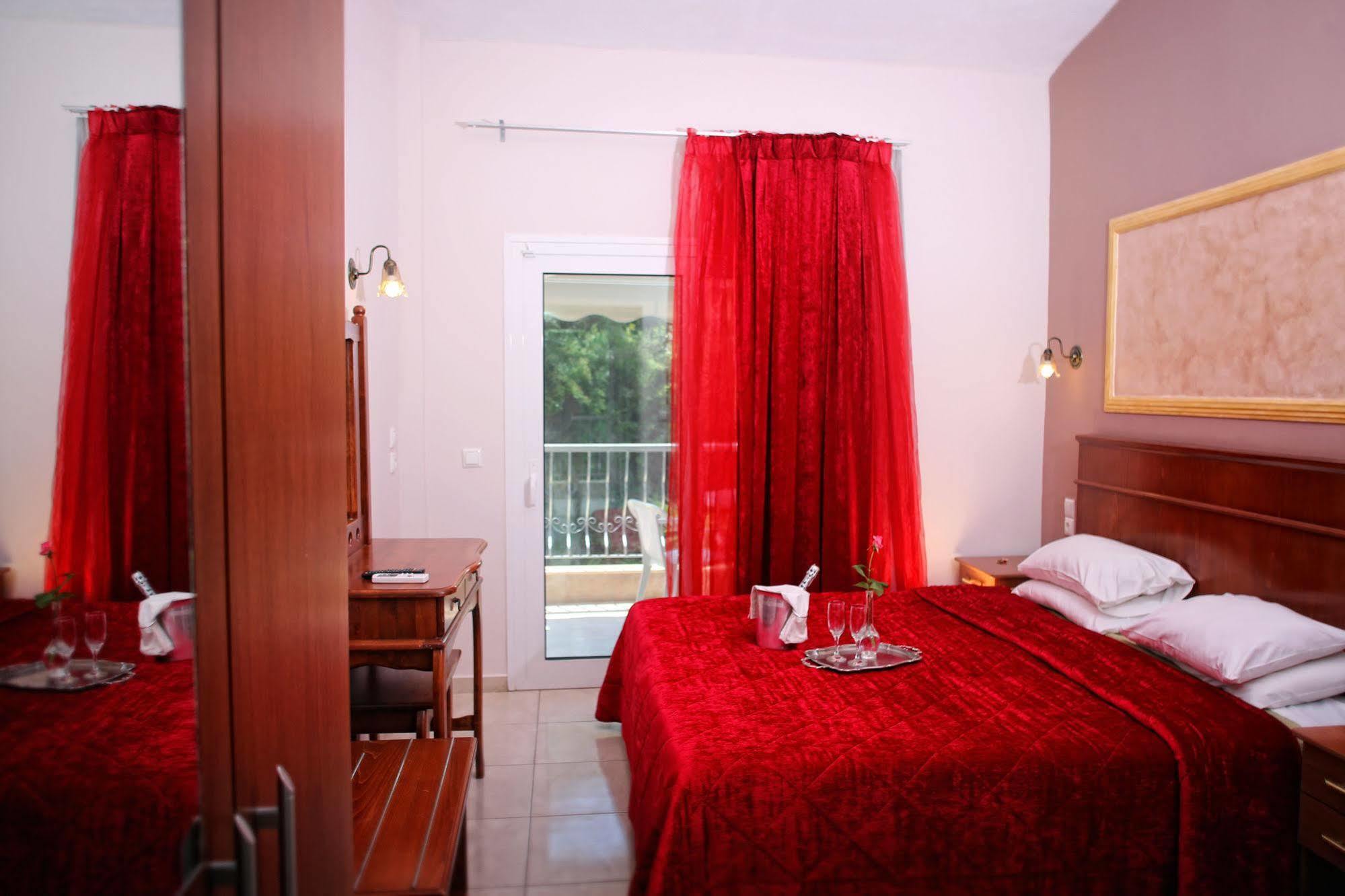 Alexandrina Apartment โมลากาลีวา ภายนอก รูปภาพ
