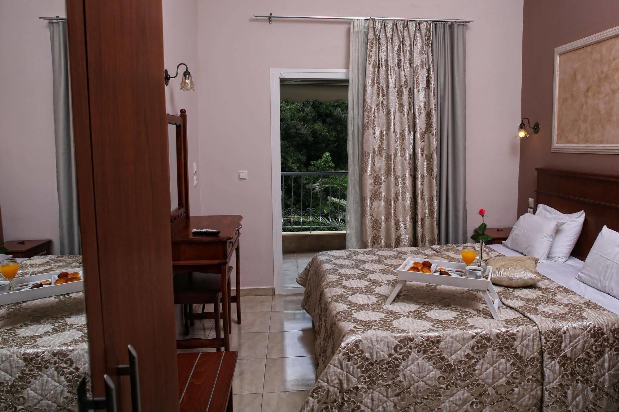Alexandrina Apartment โมลากาลีวา ภายนอก รูปภาพ